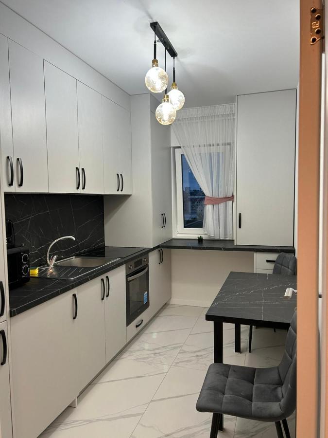Luxury Studios Blvd. G. Enescu Suceava Buitenkant foto